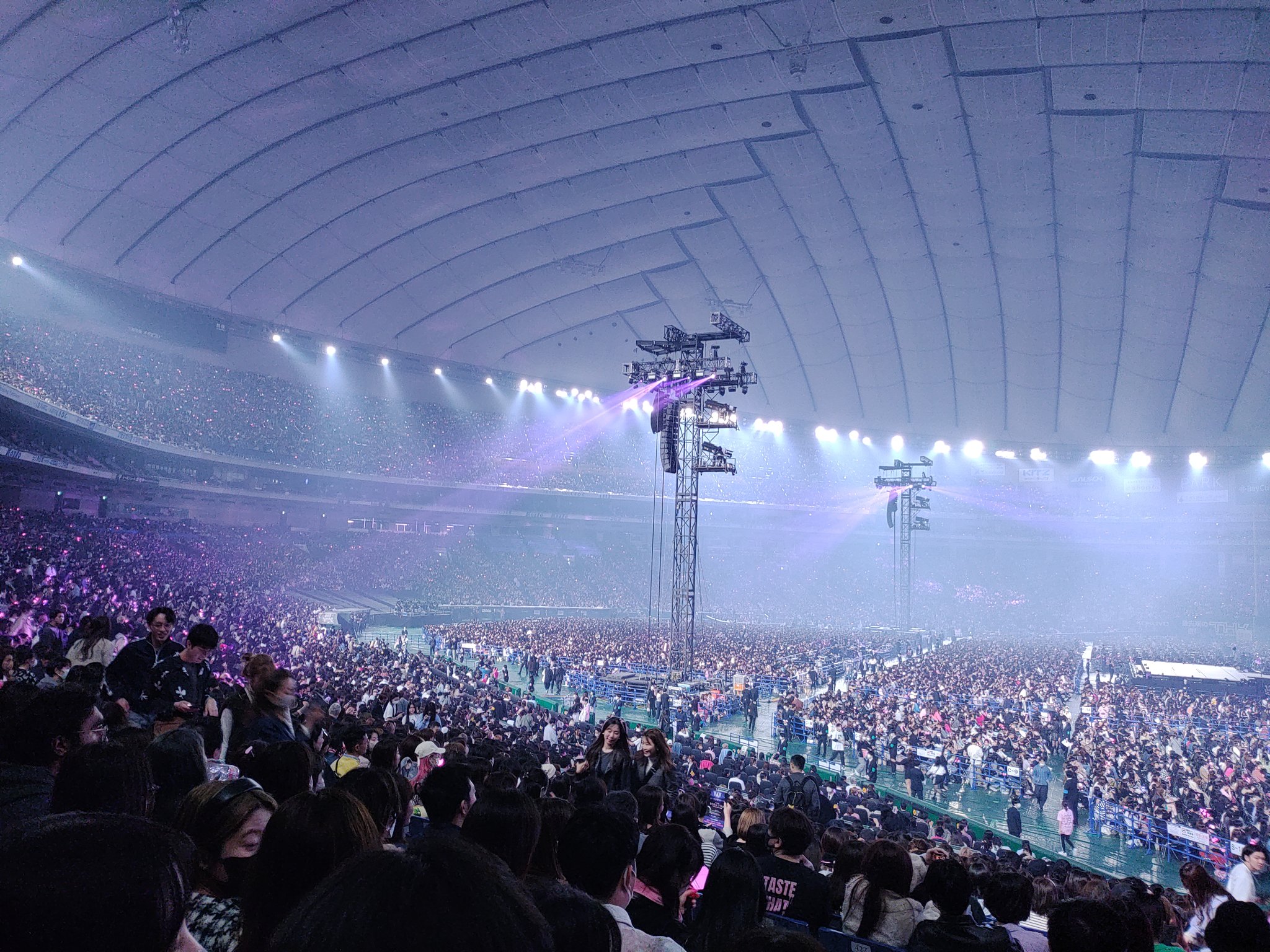 東京ドーム座席 - Search / X