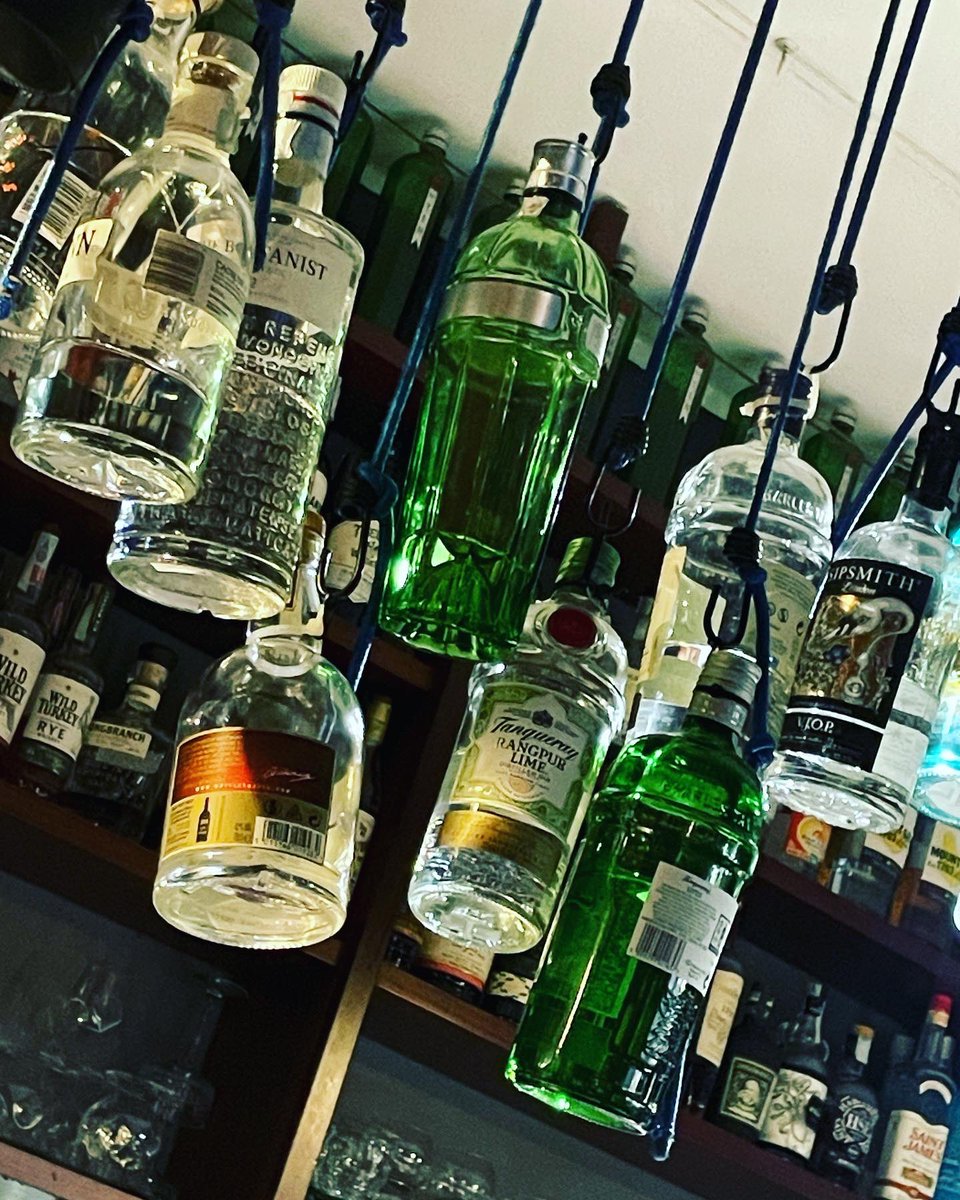 maryhillmagyars's tweet photo. Visited #smiletree in #torino last night. My 3rd time there. Not only do they make the best ever cocktails, they served us and said - you are the Fiorentina fans from Edinburgh right ? Slightly out with Edinburgh but very well remembered after over a year. https://t.co/hPyLb7buND