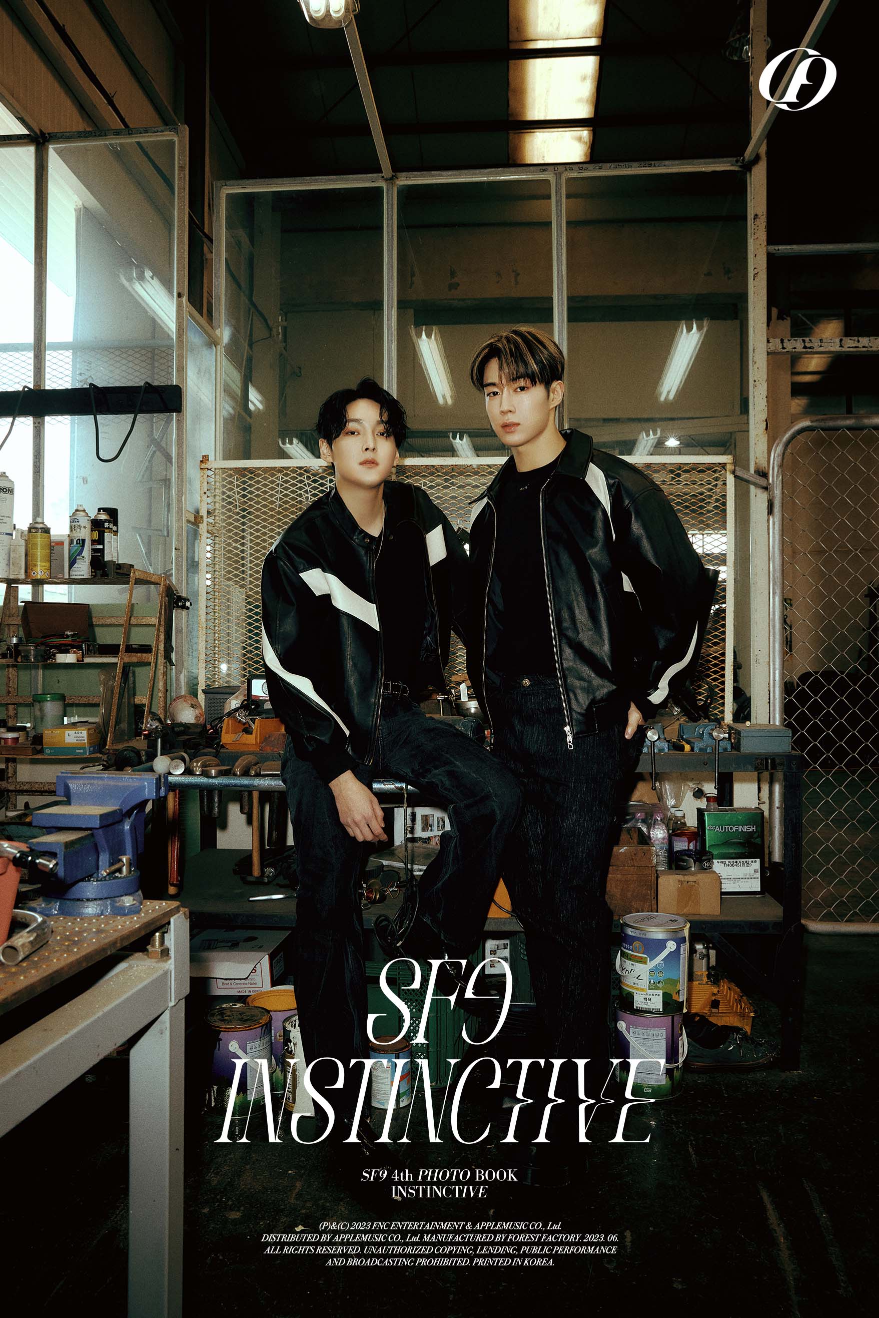 SF9 L'amitie 1st Photo Book 写真集 SF9 1st PHOTO BOOK [L'Amitié]