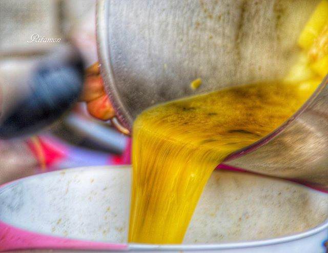 Inscripcions obertes a l'Oficina de Turisme per participar en el XXVII concurs gastronòmic dels fideus rossejats el diumenge 4 de juny al port de pescadors de l'#AmetlladeMar (places limitades).

#VilesMarineres #TerresdelEbre #CatalunyaExperience

Fotos Rita Montagut.