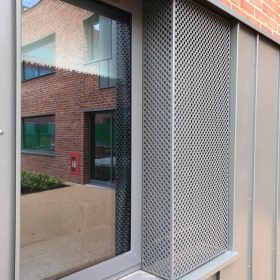 Does your next project include a #bespoke #aesthetic design? We can help!

We have a LVD Strippit M-Series CNC turret punch, which allows us to offer great flexibility in design and optimised material output.

panelsystems.co.uk/pressed-perfor…