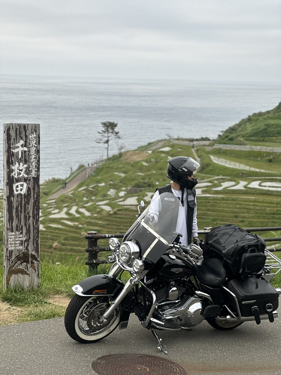 DA64W0005's tweet photo. 土日を使って20年の付き合いのある友達と石川県へ🏍

道中凄く道は走りやすいし景色もいいしご飯も美味しく凄く���実した旅行になりました😎🌟 https://t.co/usR9s9mnOb