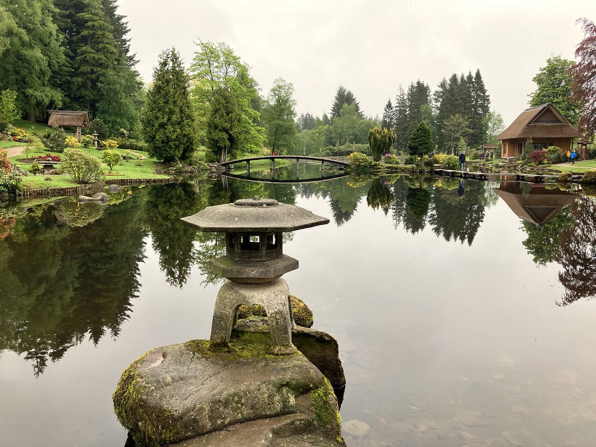 Until yesterday I had no idea there was a Japanese Garden like this in Scotland. Beautiful place. It was the idea of the traveller &amp; explorer Ella Christie, after visiting Japan in 1907.  🏴󠁧󠁢󠁳󠁣󠁴󠁿🇯🇵 

📍 Cowden Garden, Clackmannanshire
