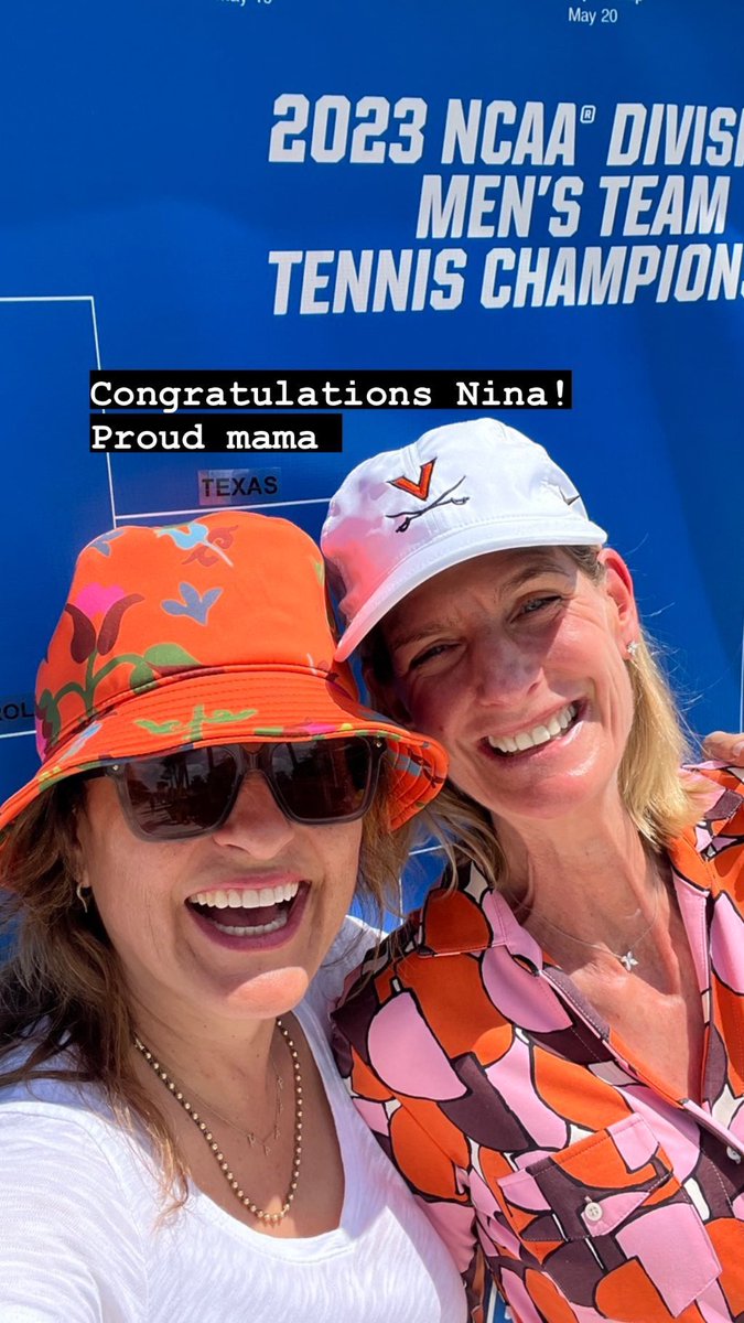 oliviasmariska's tweet photo. Stop it! The bucket hat!? And the MAAAP necklace!? 🥺🧡

📸 Mariska’s ig story https://t.co/3j9jF8K5op