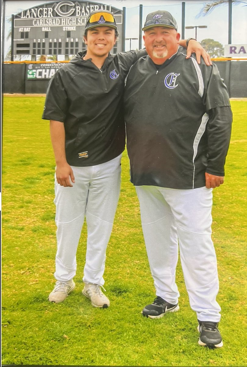 darock911's tweet photo. A big thank you 🙏 to @LancerBall and Coach Scott De Jong for allowing me to coach and mentor the 2023 JV ⚾️ Lancers Squad with my son JP #lancerball 😎🌴🤙 https://t.co/3JqoenAy9g