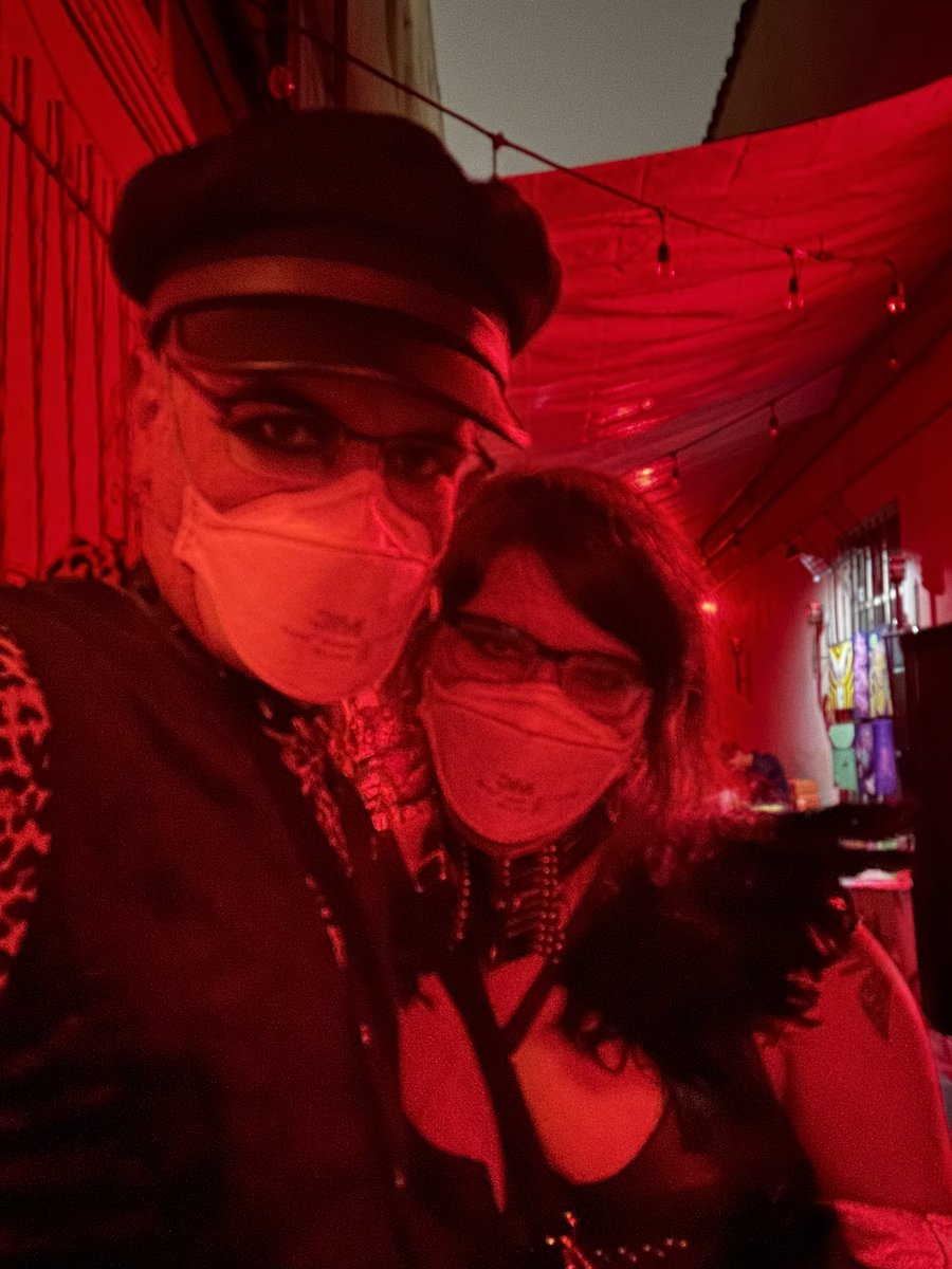 JackdawTooth's tweet photo. Goth meetup at Bar Sinister in Los Angeles #goth #gothmusic #postpunk https://t.co/yVE2V69XLO