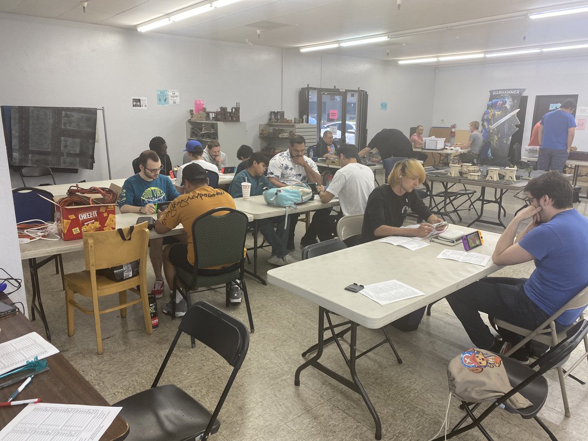 Helping Hands tweet media