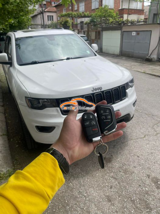 Grand Cherokee 🚗
Read pin and add key ✅
#Autel only succeeded to read pin when I went from >automatic 

selection>immo function 😋
CRE: Atanas Atanasov 😎
#autelim608 #autelim508 #pincode #AddKey #keyprogramming #grandcherokee