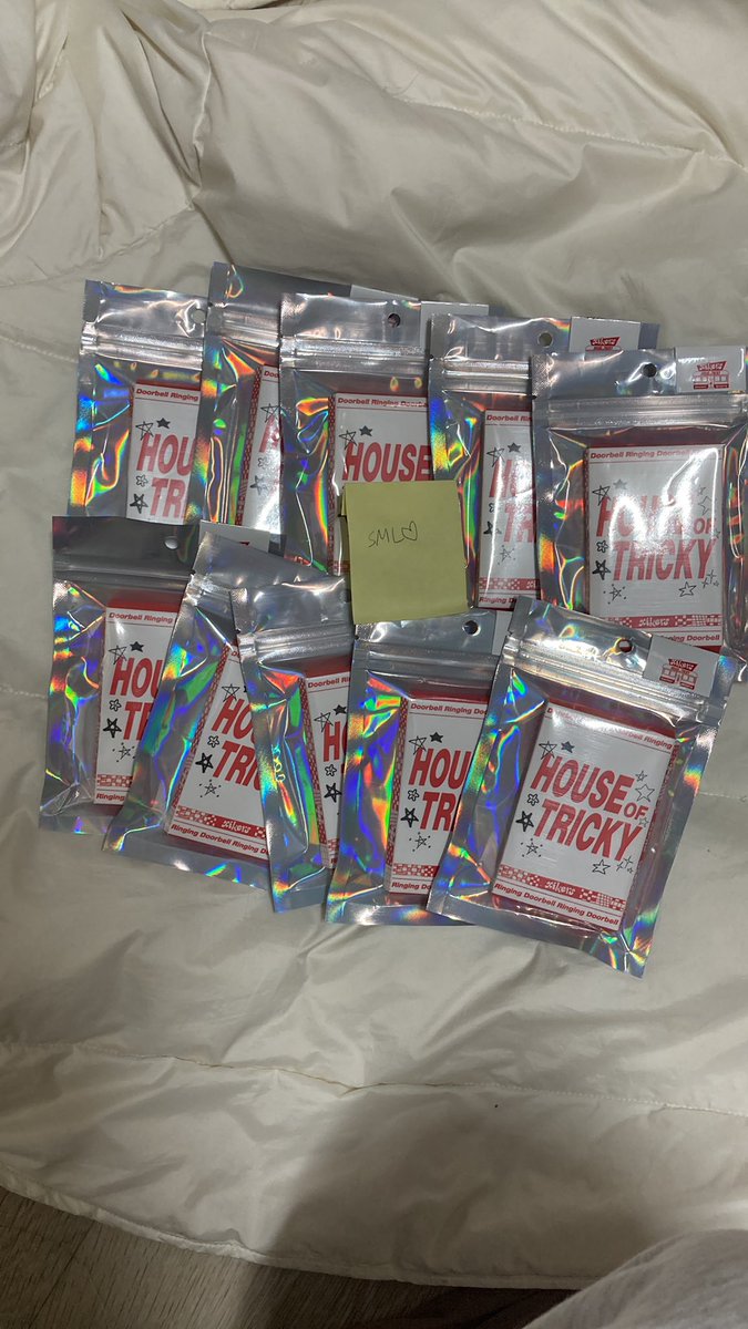 smlcart's tweet photo. WTS LFB PH GO

✨ XIKERS 1st Mini Album House of Tricky Doorbell Ringing SEALED 
 
Platform (Star ver) - ₱180 

✅ ALL IN + LSF
⭕ 8 pcs available 
💳 DOP: JUNE 10
📌 secured already 
📦 Normal ETA

✉️ Reply/DM to avail

🏷️ wts lfb xikers album sealed ph https://t.co/R7QO4b1Mld