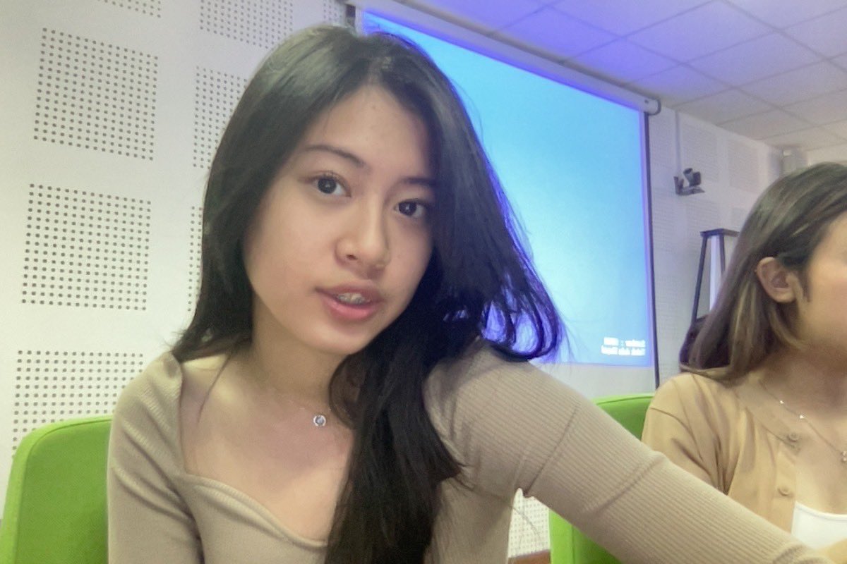 verissu's tweet photo. 🥱😴 https://t.co/i9KWU3lKc2