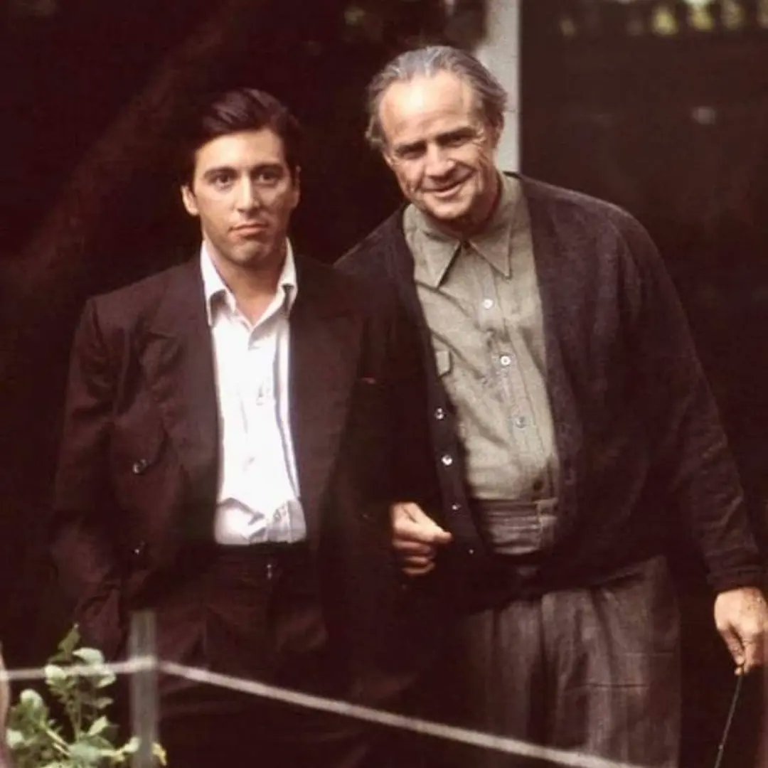 Al Pacino & Marlon Brando #bts of The Godfather. 😎 1972
#film #movie #alpacino #nft #Marlonbrando #thegodfather