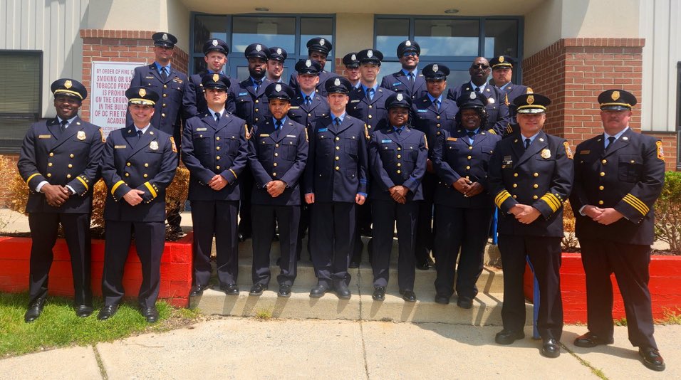 andy30dcfd's tweet image. Gfgfgg