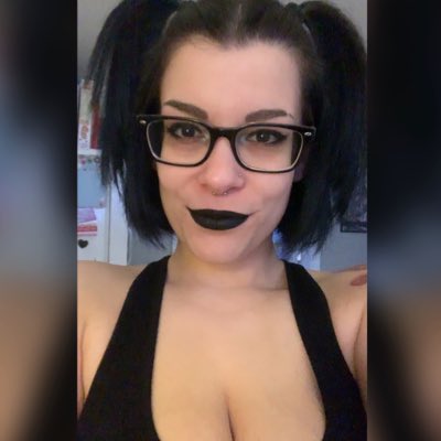 #NewProfilePic https://t.co/kRNKYc728J<a href="/tag/newprofilepic"class="tags">#NewProfilePic</a>
