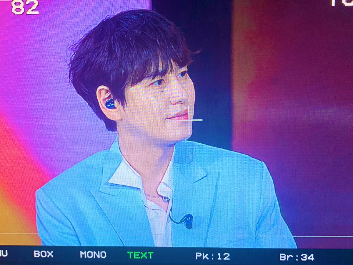 efiana_'s tweet photo. One of my wish... kyuhyun thru my viewfinder camera... 
#kyuhyun #RoadtoAlloBankFestival2023 #cameraman https://t.co/Y5O8eYWMoo