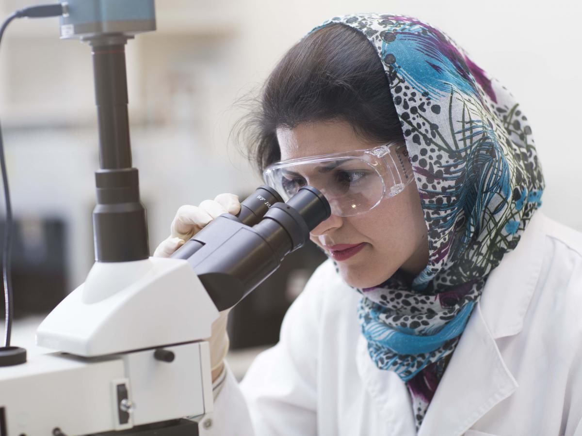 UniofAdelaide's tweet image. 👩‍🔬Reminder for early or mid-career researchers🧑‍🔬

If your research mission aligns with #Agrifood and #Wine, #DigiPlus, #HealthySocieties or #Sustainability then the Future Making Fellowship could be for you!

To apply 👉 adelaideuni.co/FutureMakingFe…