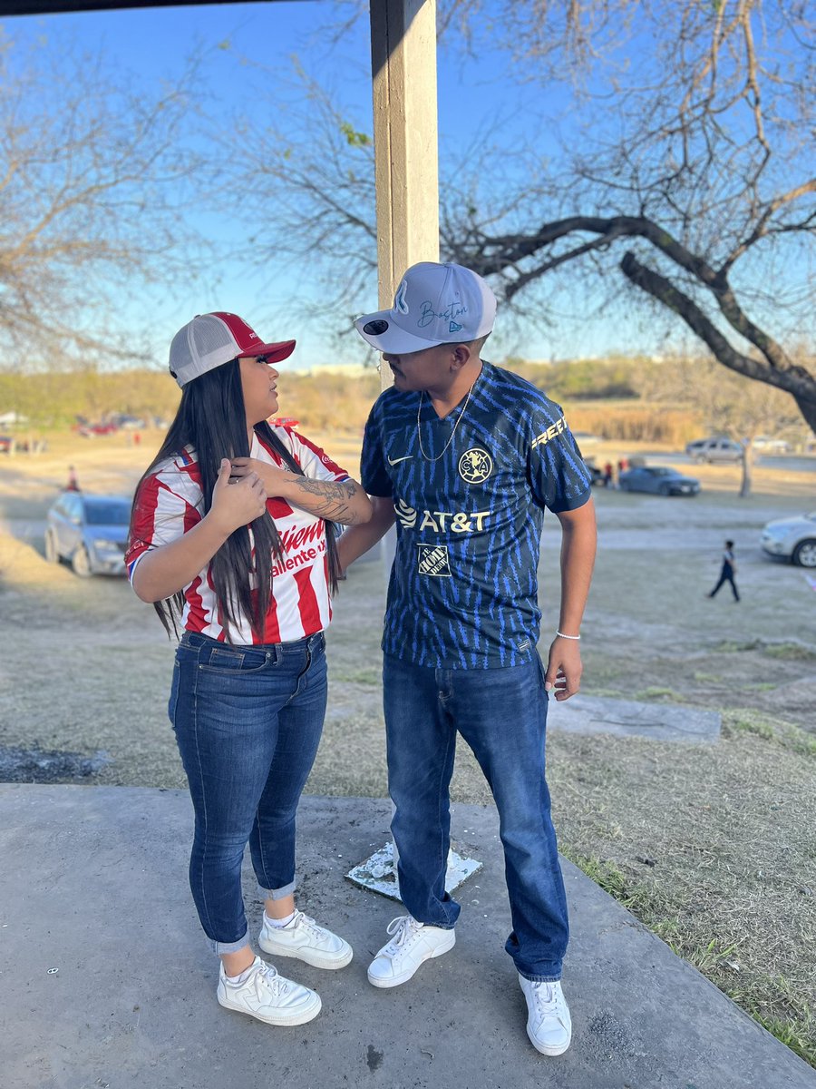 Maribel0725's tweet photo. #MegaFutbol  ganandoooooo‼️‼️‼️ https://t.co/KfuXuDXld5