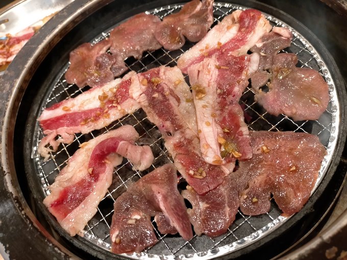 今日は猟銃買いに郡山駅周辺～
ランチ食べ放題が1500円のとこ見っけた 