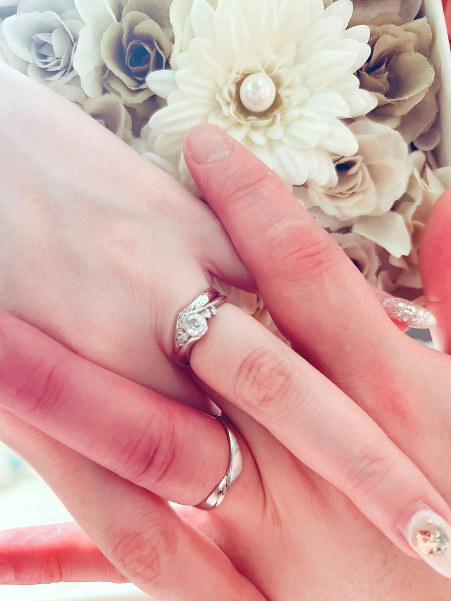 522Ya3's tweet photo. spoonで出会った最推しと本日入籍しました💍 https://t.co/zQU1qebZeB