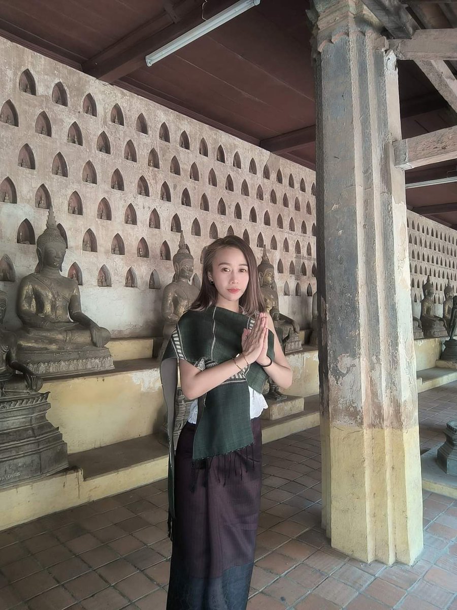 ladyprang3003's tweet photo. วัดที่ลาว สวยยมากมีโอกาสลองเเวะไปกันดูนะคะ 
#สาวใหญ่ #หญิงเดี่ยว #หญิงเดี่ยวช่วยคู่ #สกลนคร #ส่องดาว #สว่างแดนดิน #ตำรวจ #ทหารหัวเกรียน https://t.co/xUPYvQV9NF