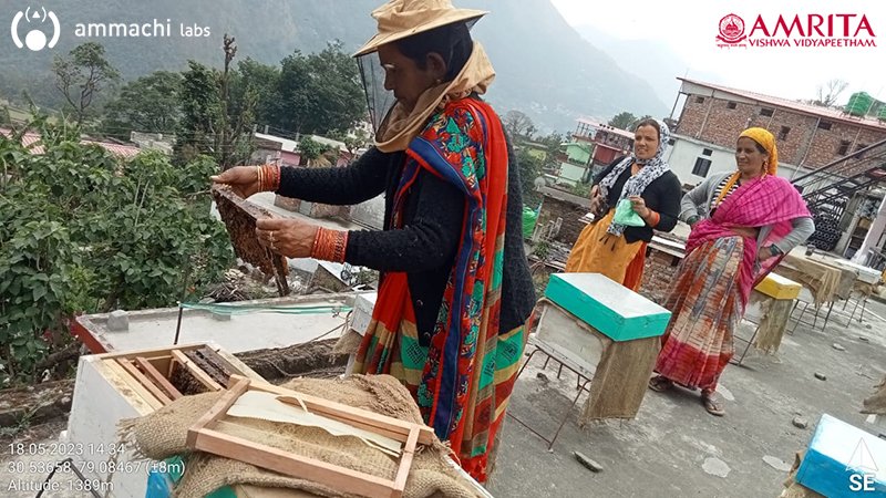 Update - Art of Beekeeping project in Giriya, Nala &amp; Bhiri villages, Uttarakhand, benefiting 65 women 
Learned so far: Rearing, dividing &amp; shifting bees - Fixing wax &amp; wire to box frame - Types of bees - Separating honey -Diseases &amp; medicine 
<a href="/EsriIndia/">Esri India</a> <a href="/saintfarmagro/">Saintfarm</a> <a href="/rajkurup/">C. Sajan Raj Kurup</a>