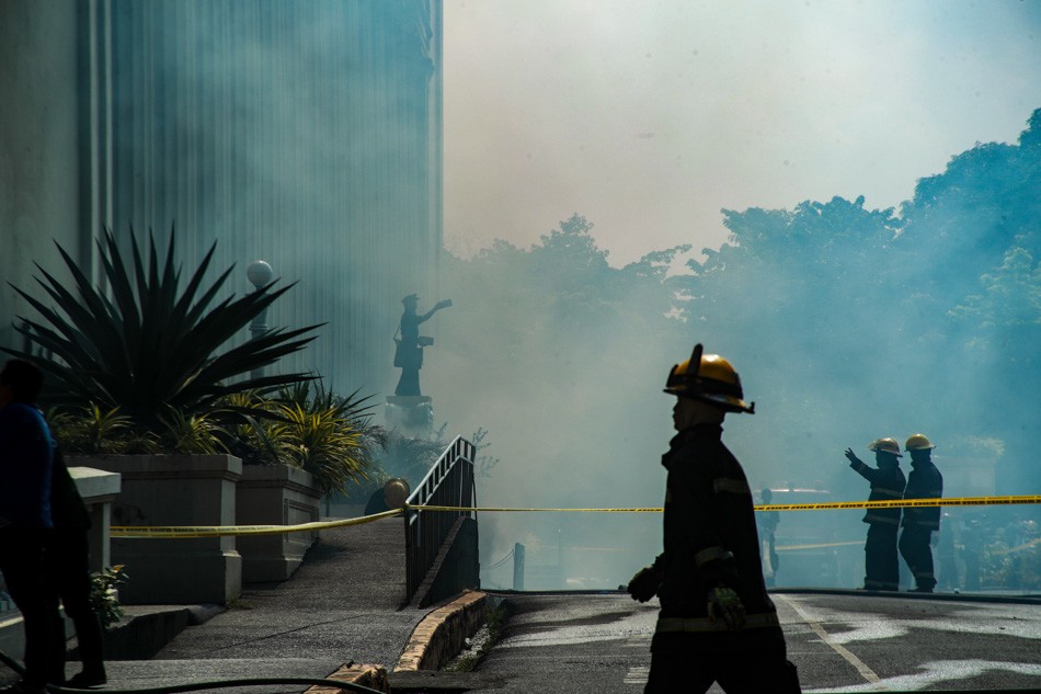 ABSCBN News on Twitter "The fire in Manila Central Post Office is now