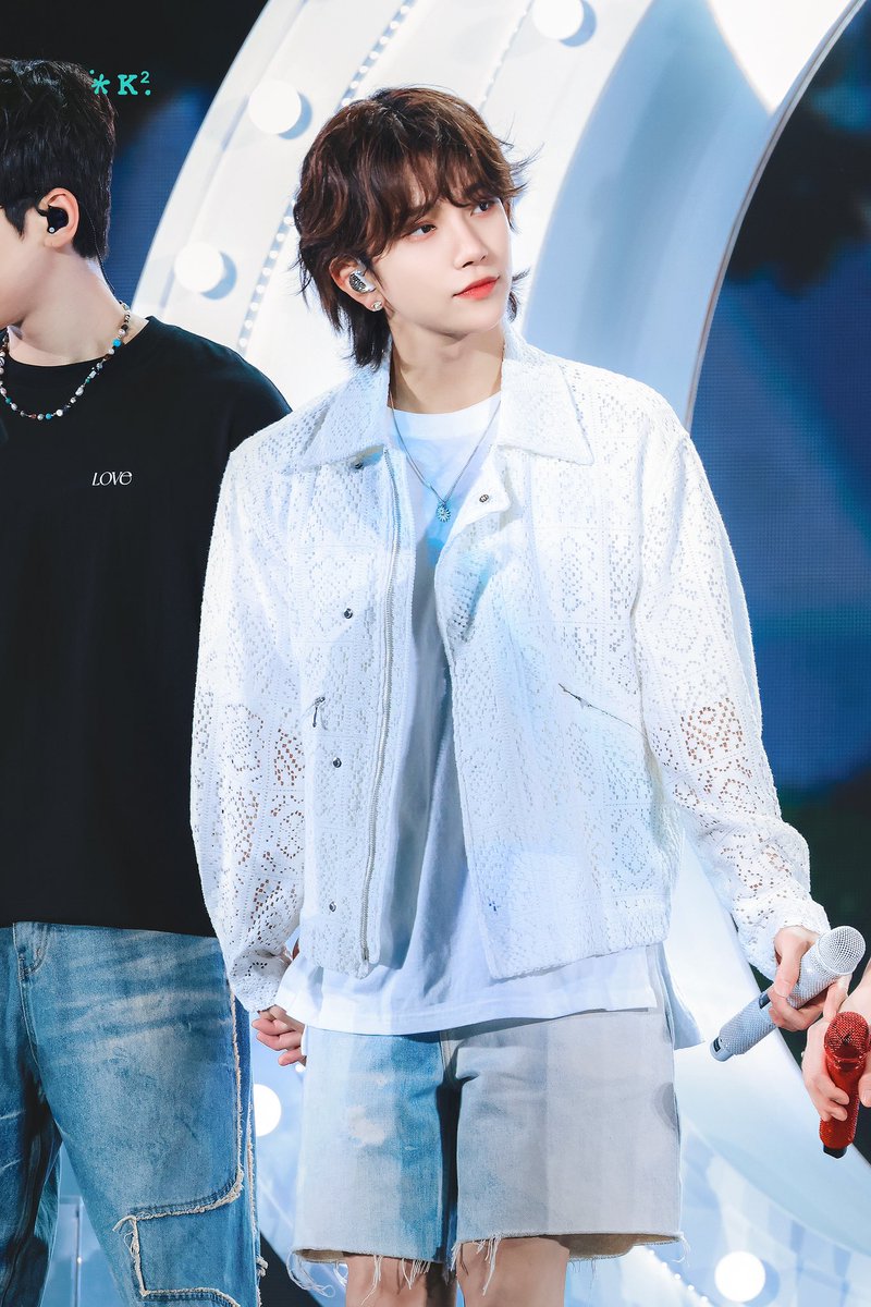 K2_1230_'s tweet photo. 230518 🥰

#세븐틴 #seventeen
#조슈아 #joshua 

HD：https://t.co/hRPGjtD1XF https://t.co/PMIhdzbuF7