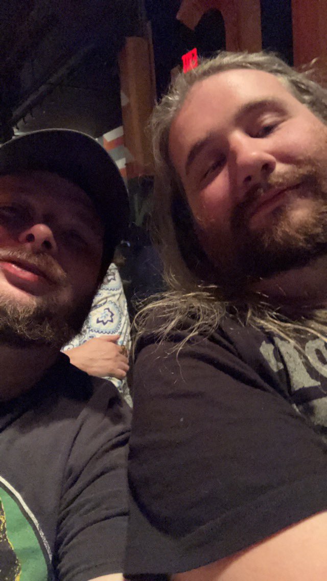 Bobtgetobsmob's tweet photo. That was a great show!! Y’all had my buddy and I cracking up .😂 You’re all good to your fans and that’s a huge part of what keeps me coming back. Made memories with one of my best friends while remembering another friend I lost that I’d go to y’all’s shows with. #WellRedComedy https://t.co/UH0LZ1Vm2t