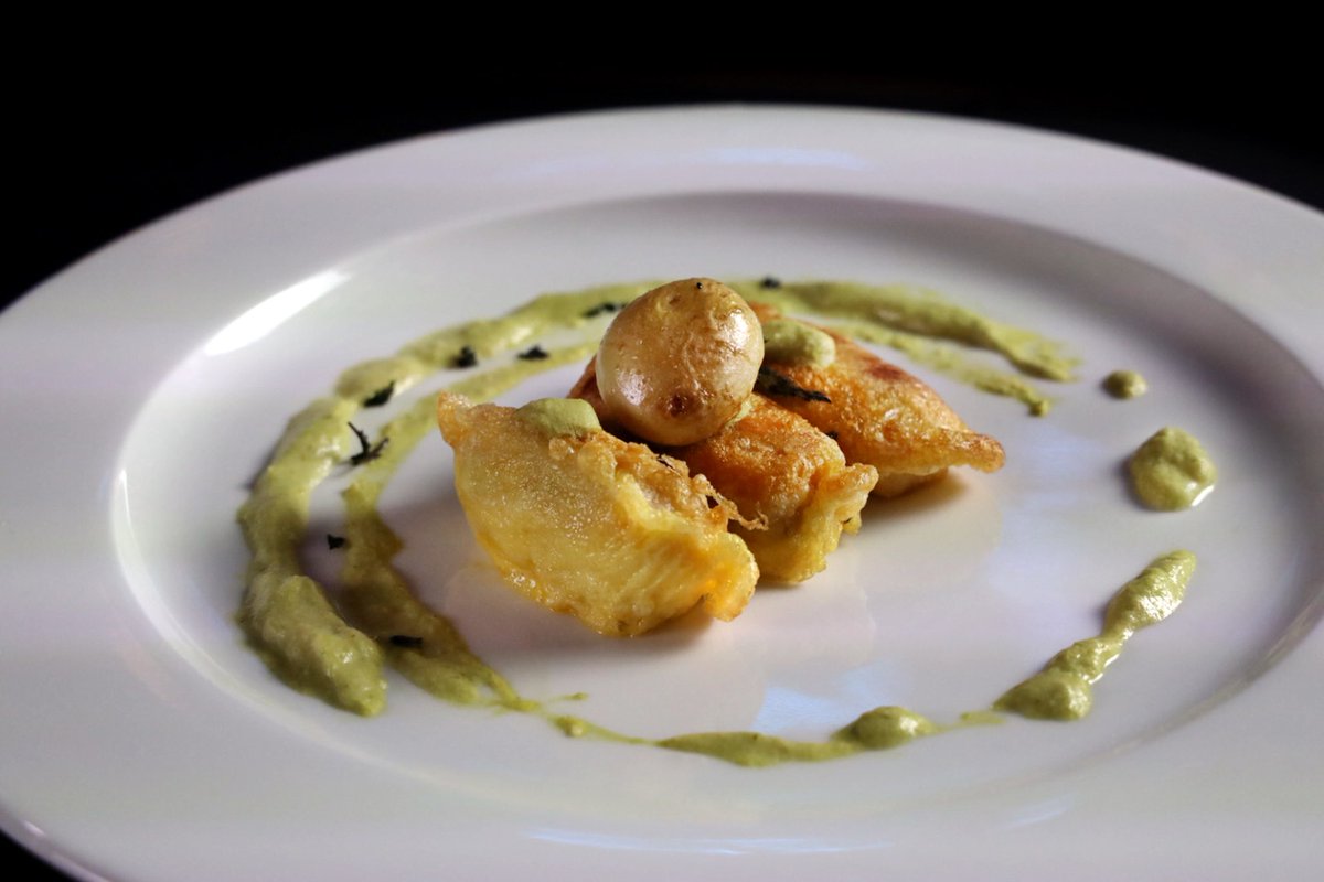 MasterChefMx's tweet photo. ¡Estas son las fotografías tomadas por nuestro talentoso invitado, Ignacio “Nacho” Urquiza! 📸 #MasterChefCelebrity https://t.co/7LTZTpWbFB