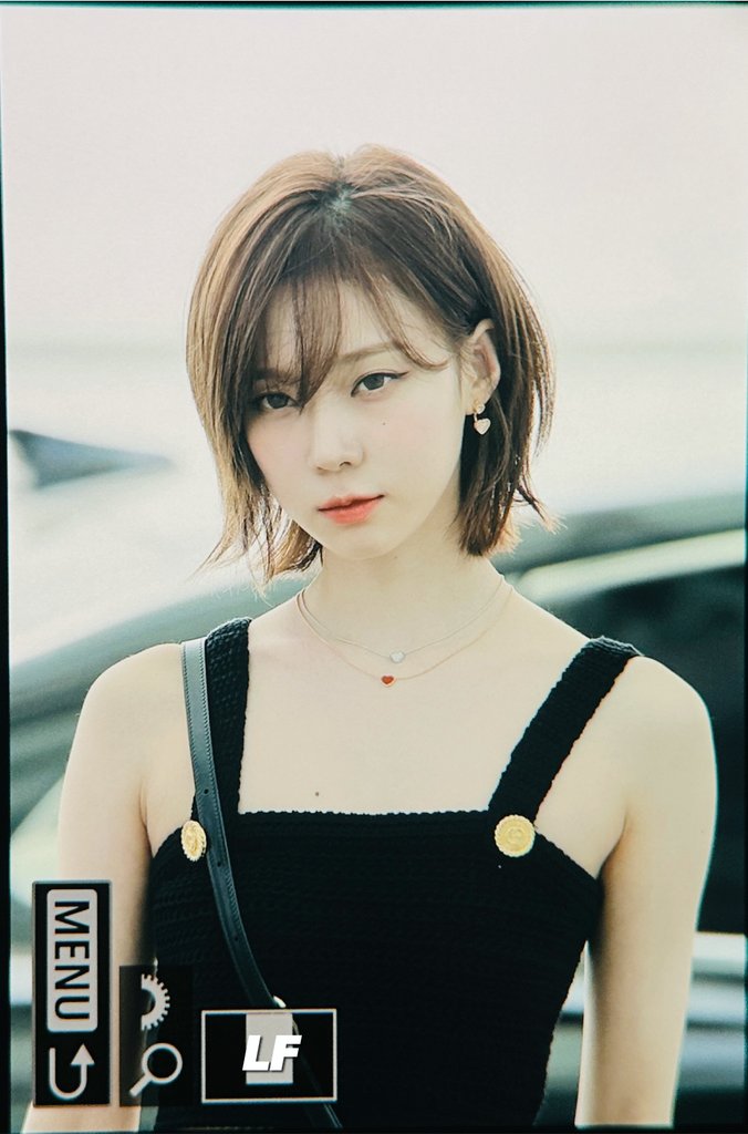 lastandfirst__'s tweet photo. 230522 ICN ✈️

#aespa  #æspa #에스파 
#WINTER #윈터 https://t.co/j177XtDz4q