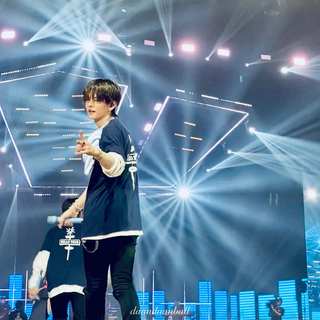 daandaanball's tweet photo. #트레저 #TREASURE #YOSHI #요시 #TREASURE_IN_HONGKONG #TREASURE_HELLO_ASIA_TOUR https://t.co/1UVYpLxLC5