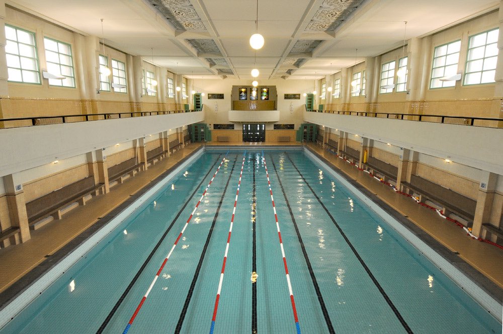 BrunoVermeire's tweet photo. My new working week starts as always with a swim. Just arrived at the pool. Good morning. #newworkingweek #start #asalways❤️ #swim #swimming #justarrived😍 #pool #monday #healthy https://t.co/zOvgxsFXNy