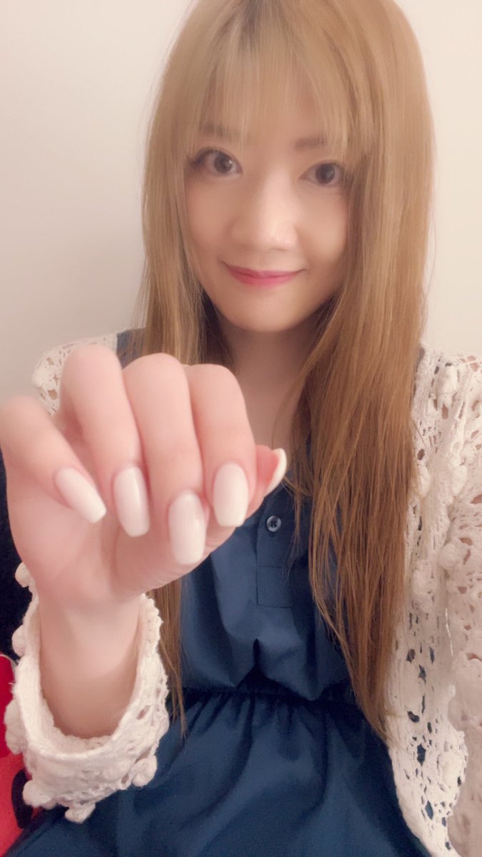 SilViAjpn on Twitter "Good luck 🤞 me hand model job start. 🥳🥳🥳🫶🤝"
