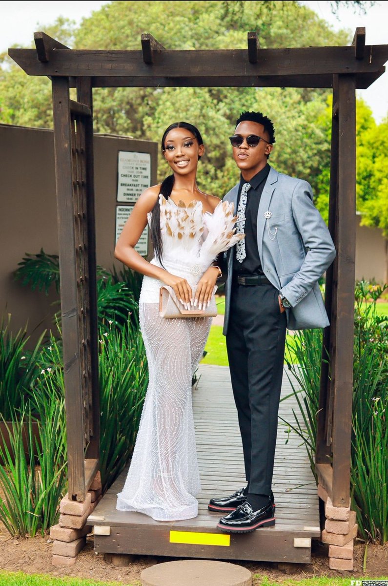 <a href="/KingNema_Jnr/">King🦂👑</a> instagram.com/flauntclothing… I'm a fashion designer based in Middelburg Mpumalanga