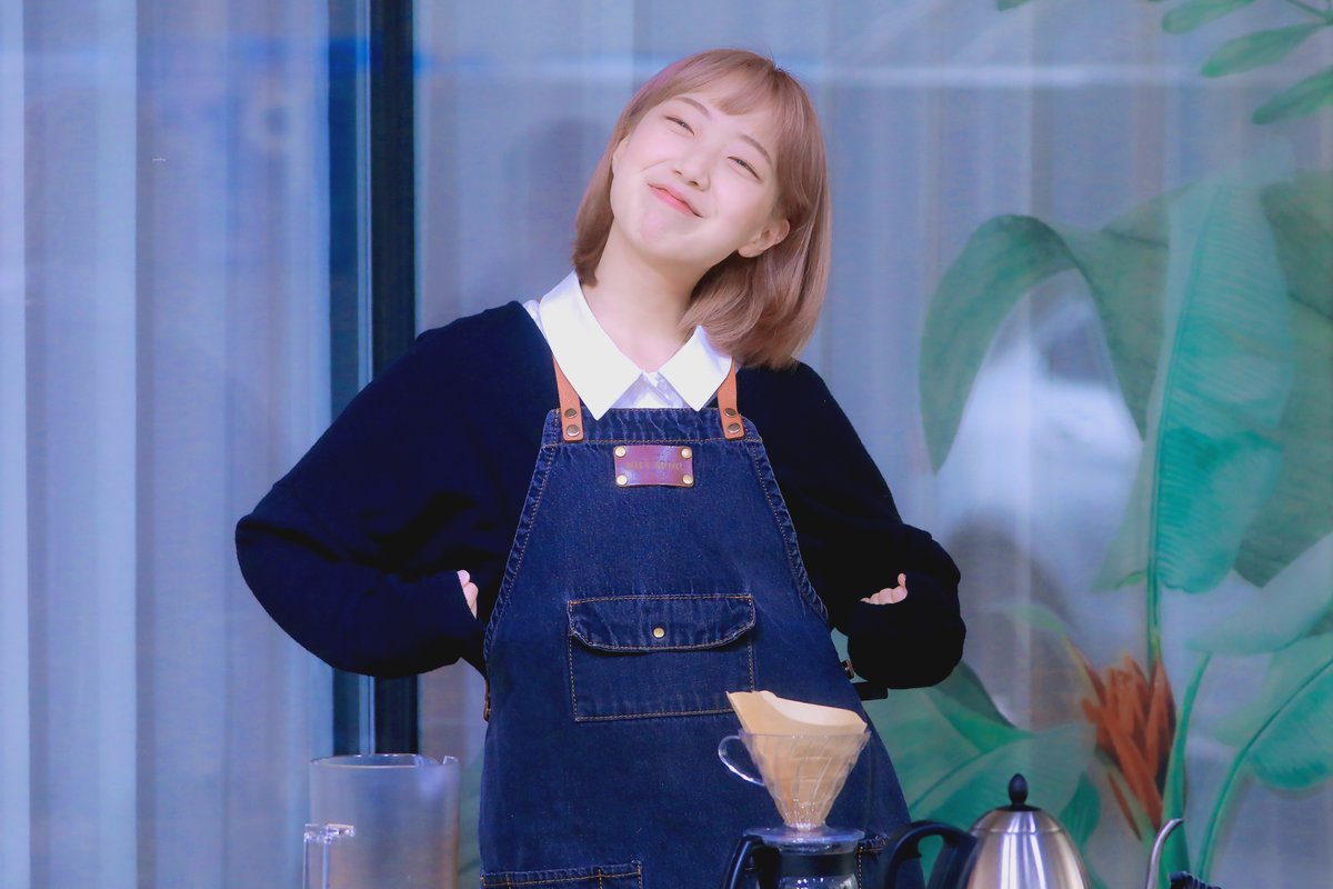 puddingzzan9's tweet photo. 우쭐농담곰  

#유다빈밴드 #유다빈 https://t.co/4ykdcExE7F