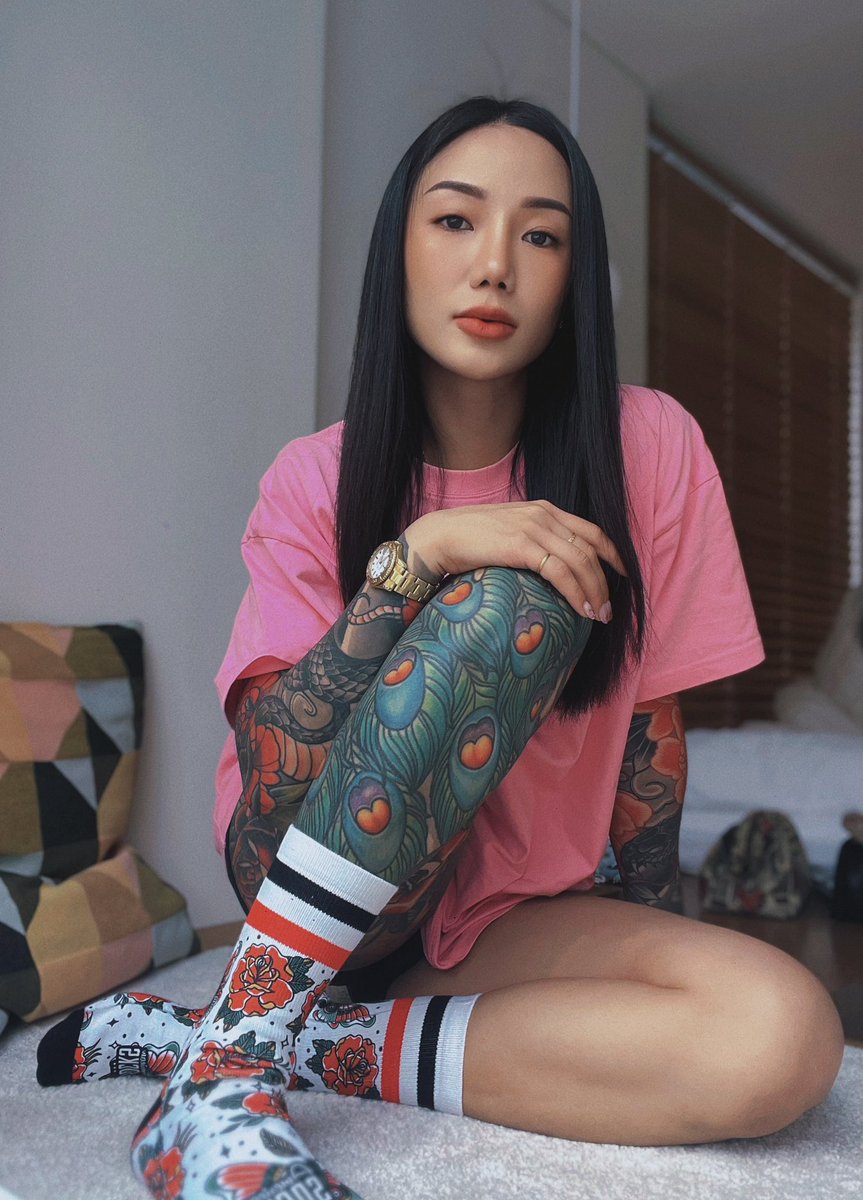 janejaneey tweet media