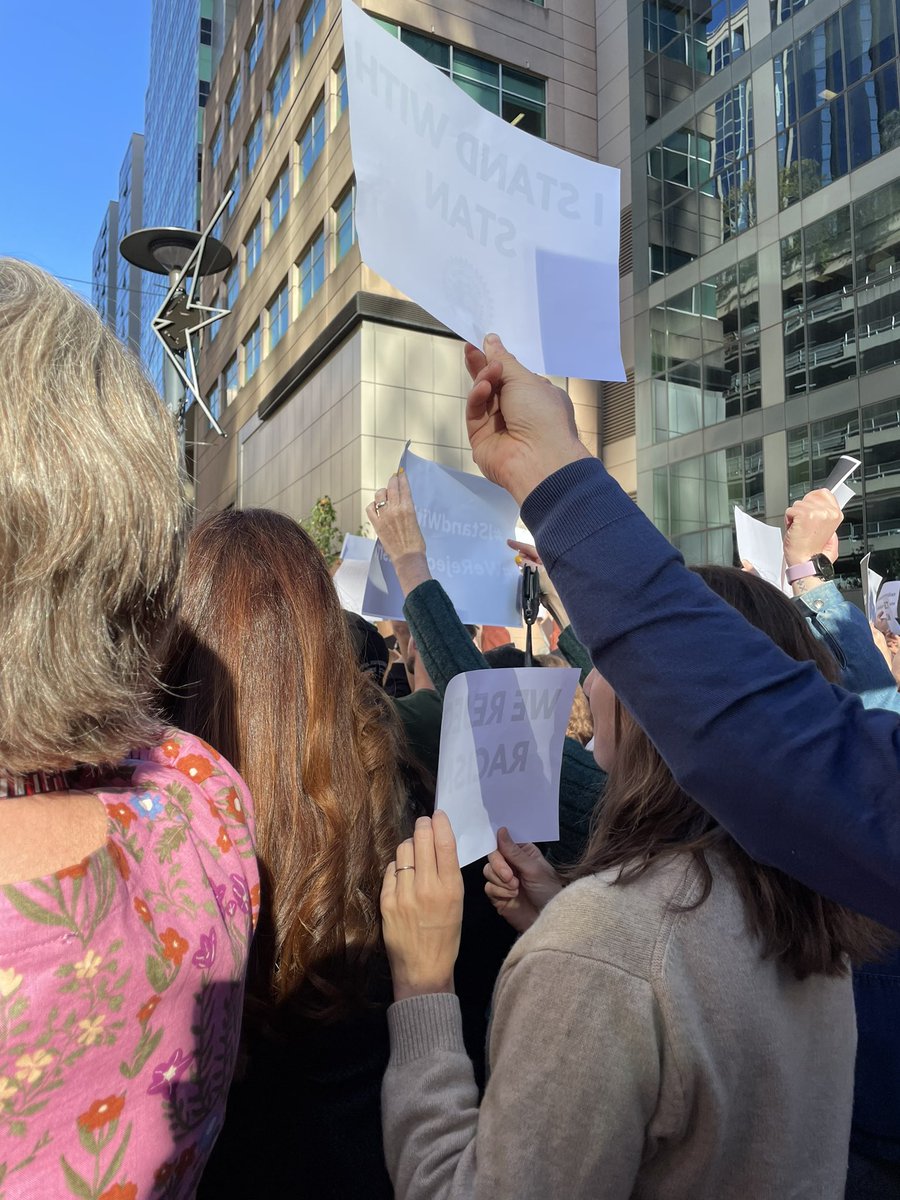 CaseyBriggs's tweet photo. ABC staff stand in solidarity with Stan Grant and against absolute drongos #IStandWithStan https://t.co/n47dkt3ziG