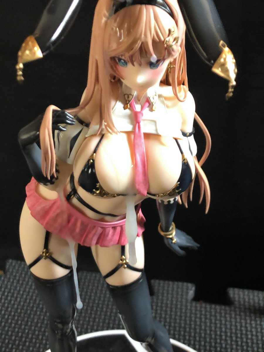 pady5kfw5B7OCfh's tweet photo. #フィギュアぶっ���け
ギャルバニーにぶっかけ https://t.co/KbMQEoiN9F