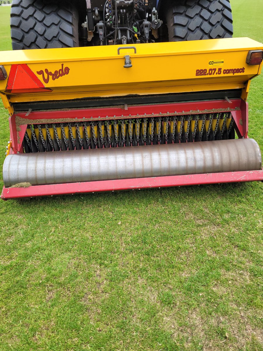 Vandaag 22 Mei  gaan veld 4 en 5 dicht voor jaarlijks groot onderhoud!
Trainen alleen op de velden 1, 2a, 3, 7, 8 en 9
SPORTPARK De Vormt.