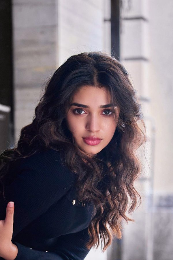 FwtTcP8aYAAc3yf?format=jpg&name=900x900