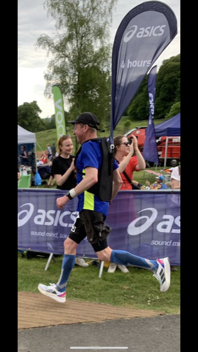 #110 Lake Windermere Marathon on 4hr pacing duties, great day,course and as always brilliant at the end seeing runners break their own PB.
A few watch issues but spot on in 3:59:46 . #brathaytrust