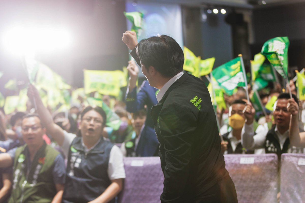 ChingteLai's tweet photo. May 20th was the 7th anniversary of President Tsai's inauguration. Over the past 7 years, we have made Taiwan more stable and connected. ROC Taiwan is key to global peace and prosperity. As a presidential candidate, I vow to build on the foundations laid down by President Tsai. https://t.co/bpiv3cdrYC