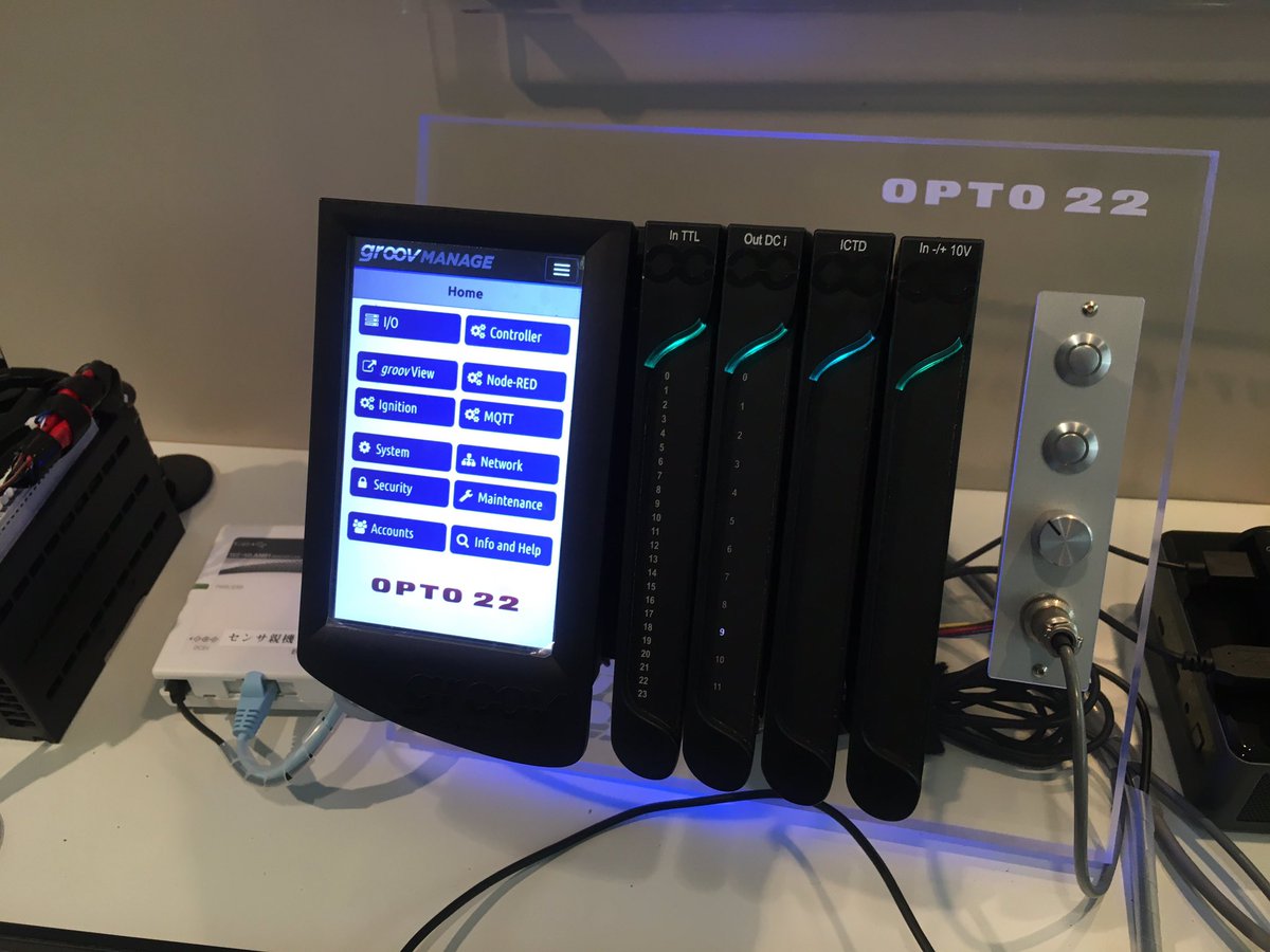 3threes2's tweet photo. Opto22 というアメリカメーカーのedge controller を見学しに来ました。
Linux base でcodesys あり、mqtt opcua node red も基本的に対応。
機器の表面にある表示器を可視化として設定可能。文句がない良いコントローラーです。
#opto22 #plc https://t.co/Rpp1GnSqhA
