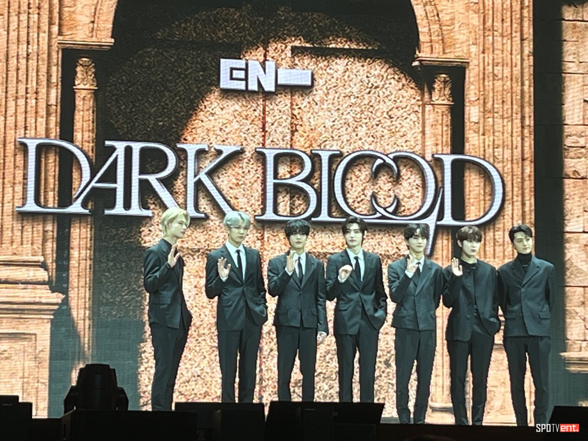 KPOPFAVE_'s tweet photo. [230522] Hello @ENHYPEN! ⚡#ENHYPEN #엔하이픈 #DARKBLOOD #BiteMe https://t.co/dehBLD9RSp