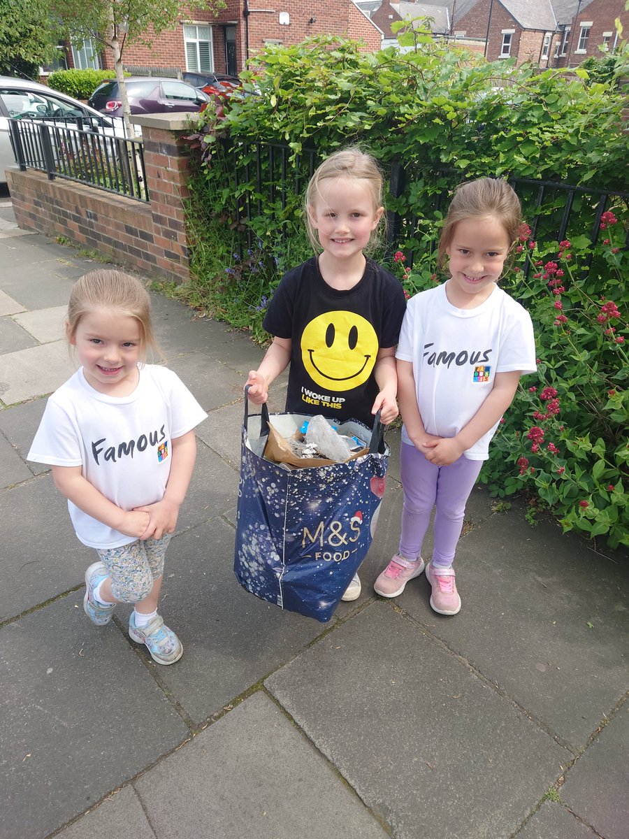 mduployen's tweet photo. The girls played superheros protecting the planet on their way home on Sunday and asked me to send their teachers a photo of the huge bag of rubbish they collected 😊 
@ArchibaldFirst
 #AFScaring https://t.co/xtU8rJkDJ9