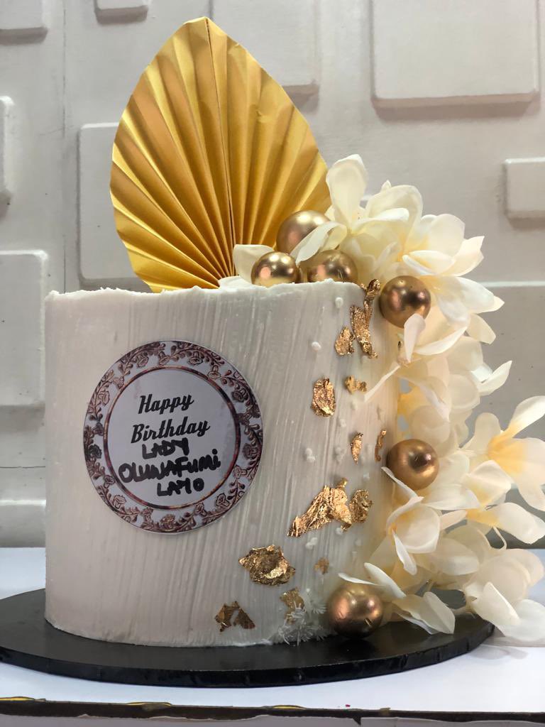 Riqueza_cakes's tweet photo. Good morning beautiful people
We are open to take ur orders for this week! Pls kindly RT.  
Thank u all for ur continous patronage and also for Rts n referrals. God bless🥰🥰🥰🥰🥰🥰🥰🥰 https://t.co/6tFSkz20ly