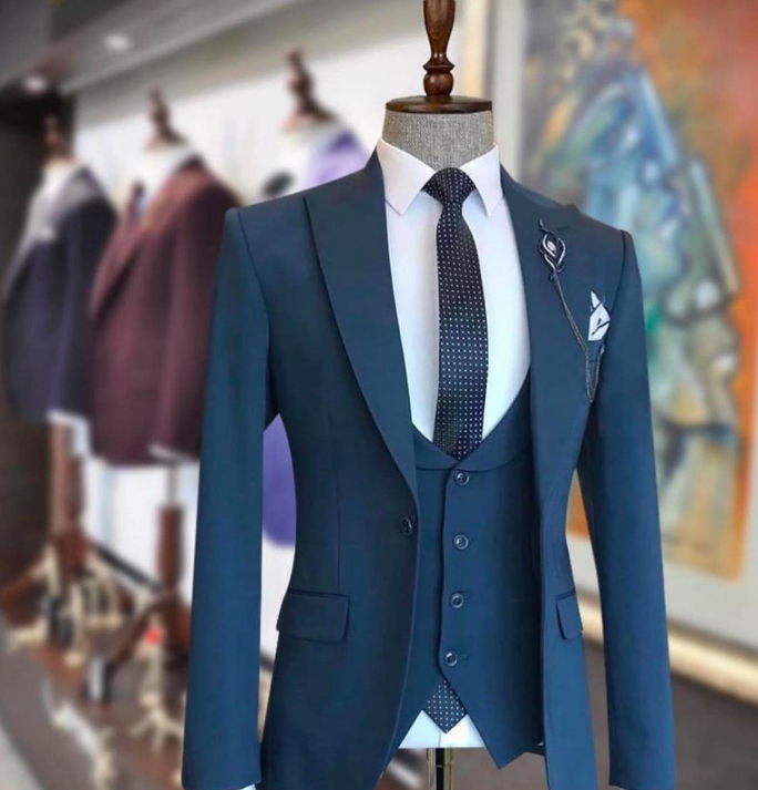 AndreEmilio_Men's tweet image. It’s all about attention to detail. Explore ways to express your personality with André Emilio, where we take care of every detail.
Customize now: andreemilio.com
#bespokesuiting #customsuit #tuxedo #bespoke #madetomeasure #tailormade #handstitched
