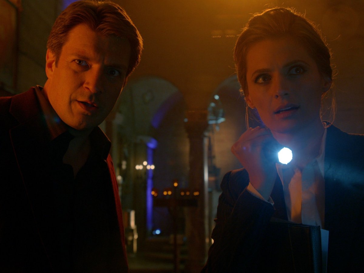 𝐀 𝐰𝐫𝐢𝐭𝐞𝐫 &amp; 𝐡𝐢𝐬 𝐦𝐮𝐬𝐞 𝐬𝐨𝐥𝐯𝐢𝐧𝐠 𝐜𝐫𝐢𝐦𝐞