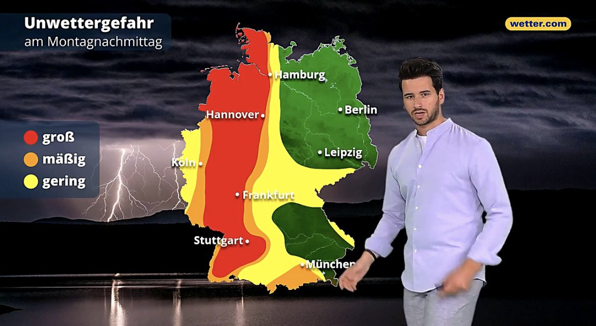 Wenn ich früher in Geographie richtig aufgepasst habe, liegt Meppen links n ganzes Stück über Hannover. ☔️🌧️⛈️
Hoffentlich sieht Dynamo nur vom Wetter her Rot. Auf geht‘s. Ich fahr mal los! 610km
#SVMSGD #sgd1953