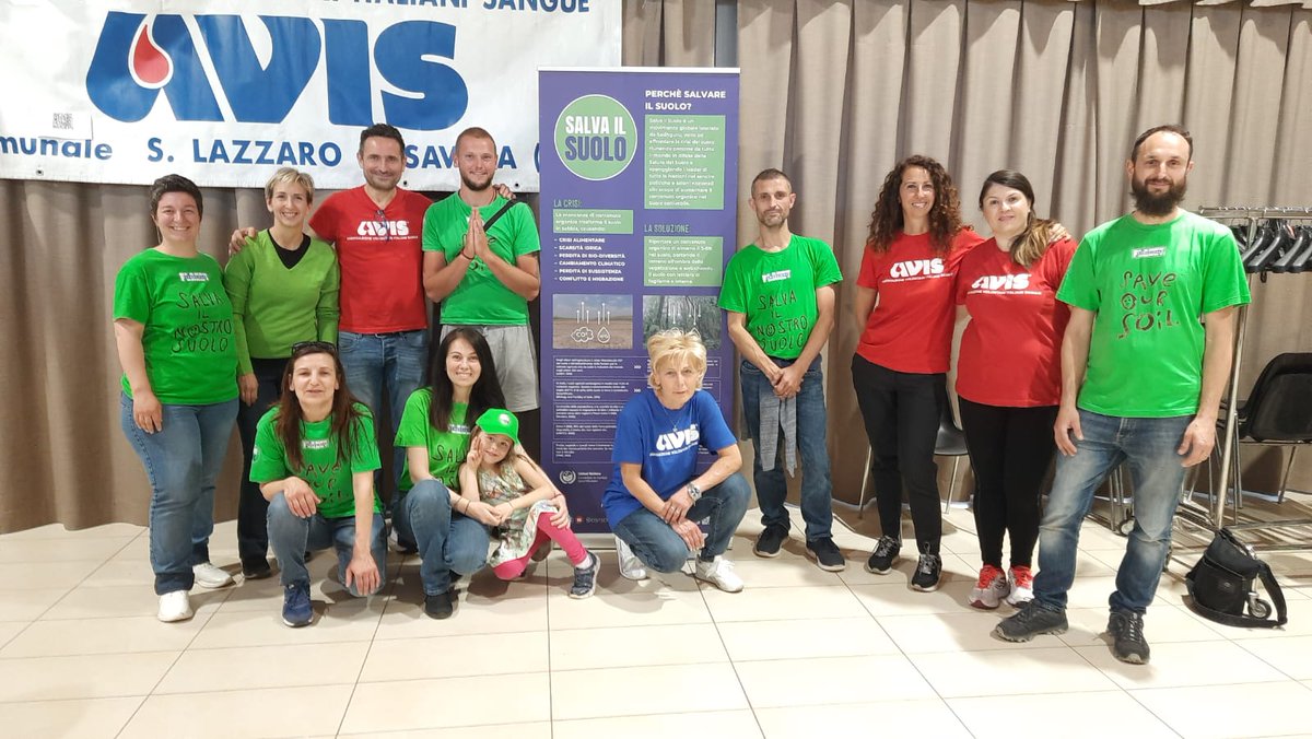 I volontari di #SalvaIlSuolo hanno partecipato all'evento di #Avis a S. Lazzaro di Savena per informare sul degrado del #Suolo e proporre soluzioni su come salvaguardarlo.
@cpsavesoil #SaveSoil ➡️SaveSoil.org
@avisnazionale @comunebologna @BolognaTG24 @bolognanews