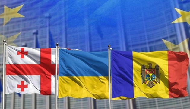 EstherM98239626's tweet photo. Reminder:
🇬🇪 Georgia IS NOT 🇷🇺Russia, and belongs in the EU!
🇺🇦 Ukraine IS NOT 🇷🇺Russia, and belongs in the EU!
🇲🇩Moldova IS NOT 🇷🇺Russia, and belongs in the EU!
🇷🇺 Russia IS A TERRORIST STATE!
#GeorgiaIsEU #UkraineIsEU #MoldovaIsEU #RussiaIsATerroristState https://t.co/XfUzzN1f3V